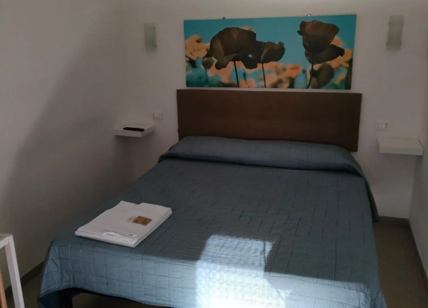 Hotel La Perla Marina di Massa 0*,  Włochy